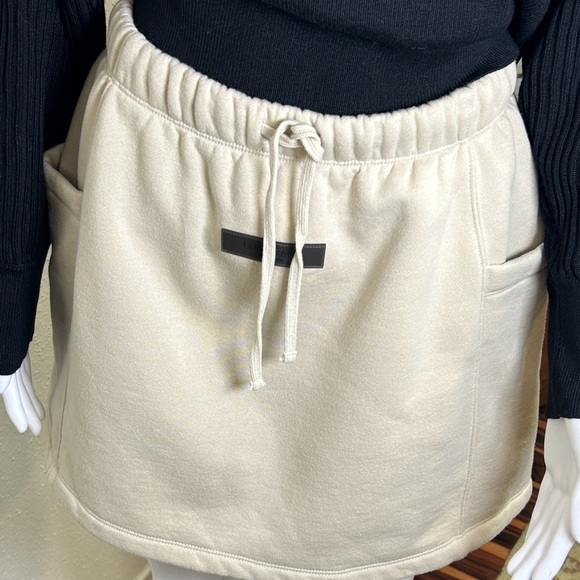 Essentials wheat miniwith Drawstring Waist - Picture 3 of 9